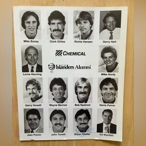 Bryan Trottier Alumni 8” x 10” black & white photo Autograph New York Islanders